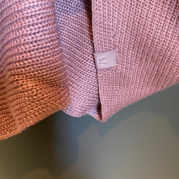 Lulu lemon shawl type sweater - Picture 2 of 4